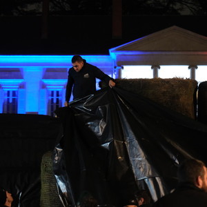Les agriculteurs ont déposé des ballots de pailles devant la préfecture du Loir-et-Cher à Blois. (c)François Jétur Les agriculteurs ont déposé des ballots de pailles devant la préfecture du Loir-et-Cher à Blois. (c)François Jétur