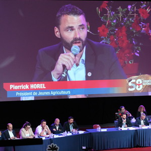 Discours d'ouverture du Congrès, Pierrick Horel. Discours d'ouverture du Congrès, Pierrick Horel.