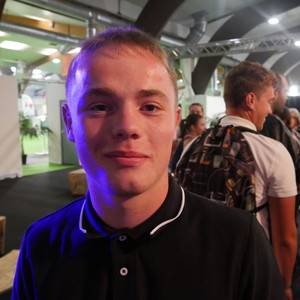 Simon, 19 ans, étudiant en 2e année BTS productions animales. Simon, 19 ans, étudiant en 2e année BTS productions animales.