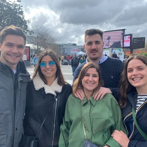 Loïc, Charlotte, Julie, Alexandre et Juliette.