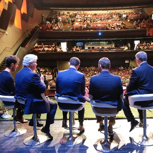 Une table ronde s'est tenue pour évoquer l'agriculture de demain. Une table ronde s'est tenue pour évoquer l'agriculture de demain.