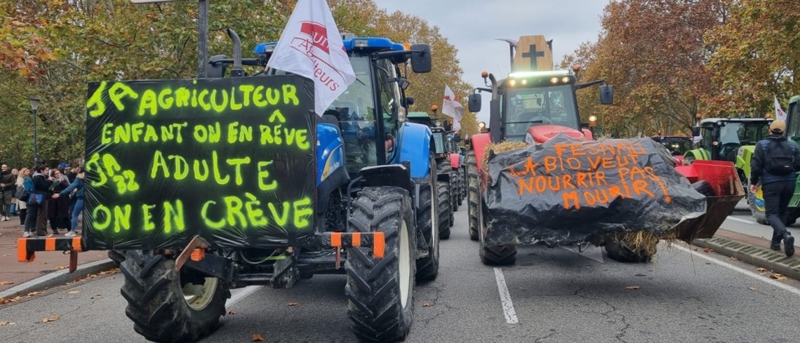 Les Jeunes Agriculteurs se sont réunis dans toute la France pour manifester leur colère. 