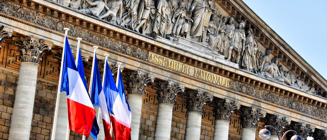 La LOA est débattue depuis mercredi 15 mai à l'Assemblée nationale. (c) DanielleBonardelle_AdobeStock