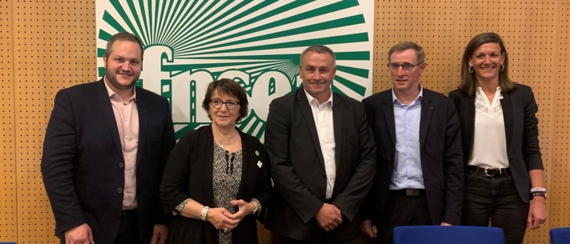 Arnaud Gaillot, président de JA aux côtés de Christiane Lambert, présidente de la FNSEA. Arnaud Gaillot, président de JA aux côtés de Christiane Lambert, présidente de la FNSEA.