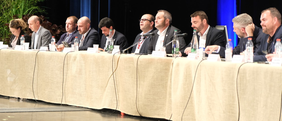 Jeunes Agriculteurs a tenu son congrès national à Poitiers les 4,5 et 6 juin dernier. Jeunes Agriculteurs a tenu son congrès national à Poitiers les 4,5 et 6 juin dernier.