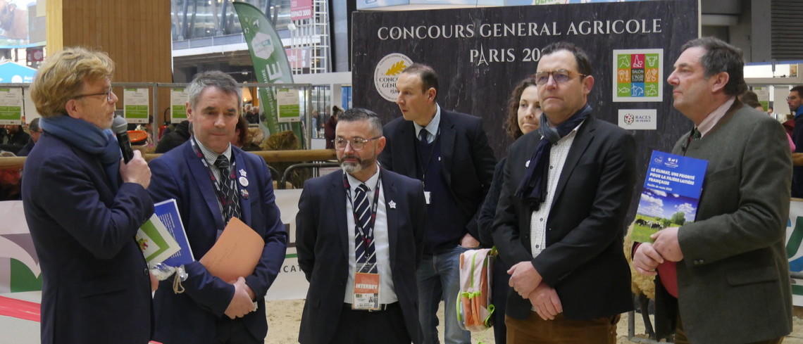 Changement climatique : les filières d’élevage communiquent sur leurs efforts. Changement climatique : les filières d’élevage communiquent sur leurs efforts.