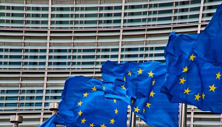 Face à la crise des engrais, Bruxelles propose 540 M€ d’aide pour les agriculteurs.