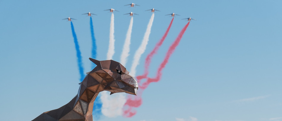 Bal de la Patrouille de France qui ouvre la première journée de Terres de Jim.