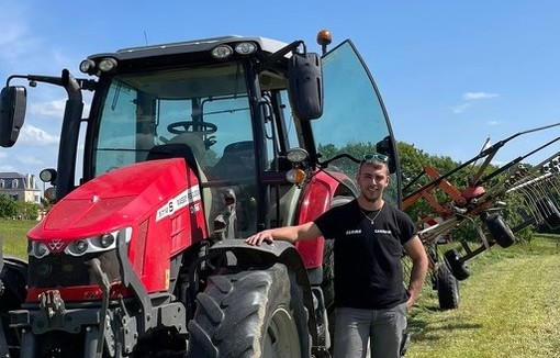 Bastien Tarrade est passionné de mécanique agricole.