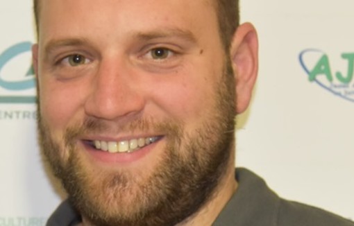 Photo portrait de Charles Perdereau, le nouveau président des Jeunes Agriculteurs du Loiret