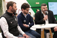  Lors du premier jour de l'Apéros thématique, François Jétur (JAMag) a reçu Pierrick Horrel et Jérémy Decerle afin de discuter de l'incidence des accords de libre-échange sur les productions françaises.