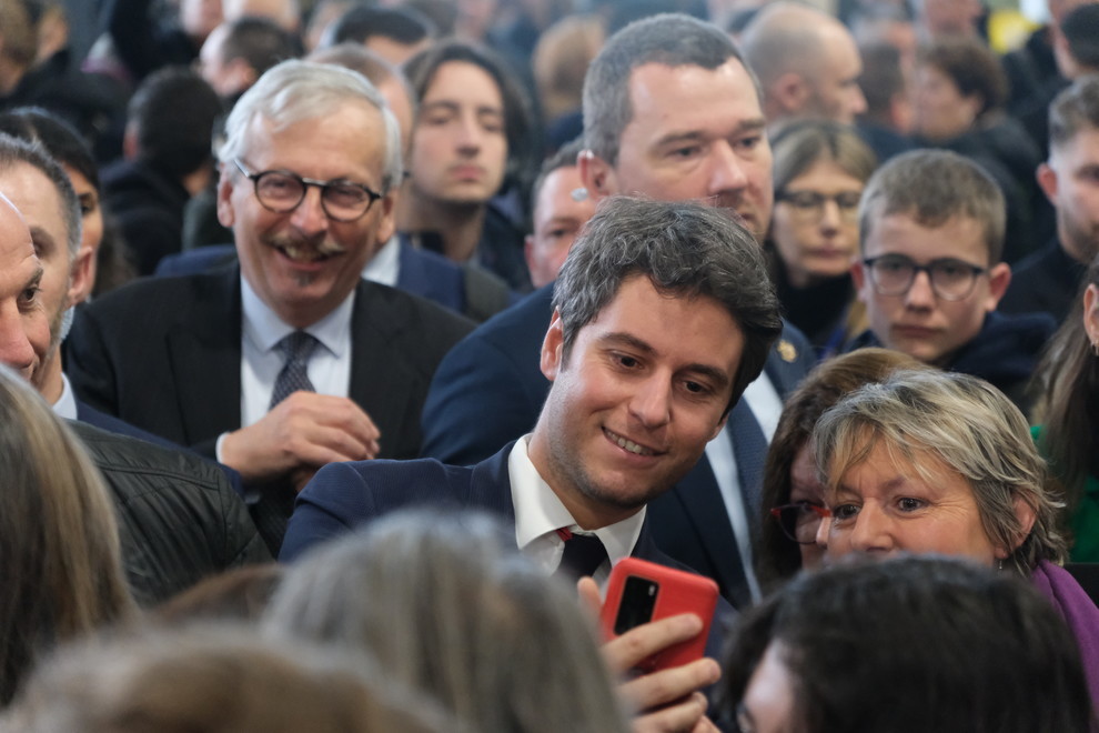 La visite de Premier ministre a été nettement plus calme que celle du Président de la République samedi. 