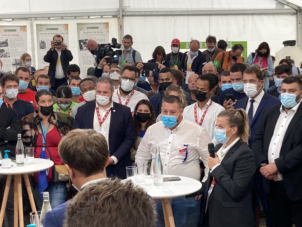 Rencontre avec Emmanuel Macron Rencontre avec Emmanuel Macron