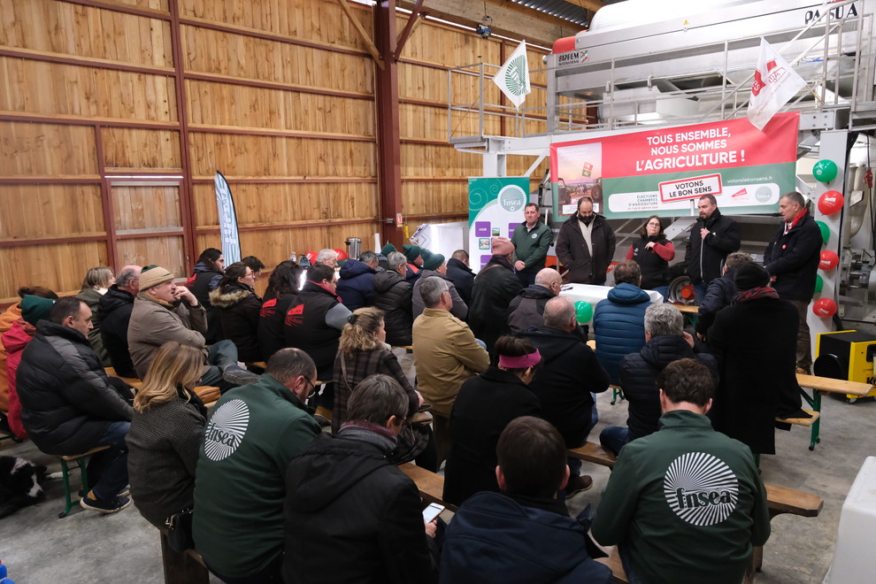 Meeting électoral organisé par JA et FNSEA de Charente. Meeting électoral organisé par JA et FNSEA de Charente.